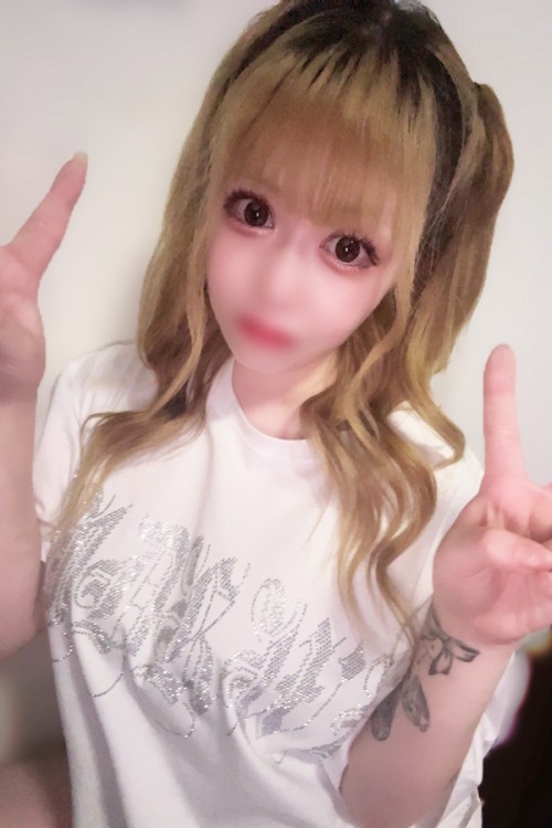 ななみ